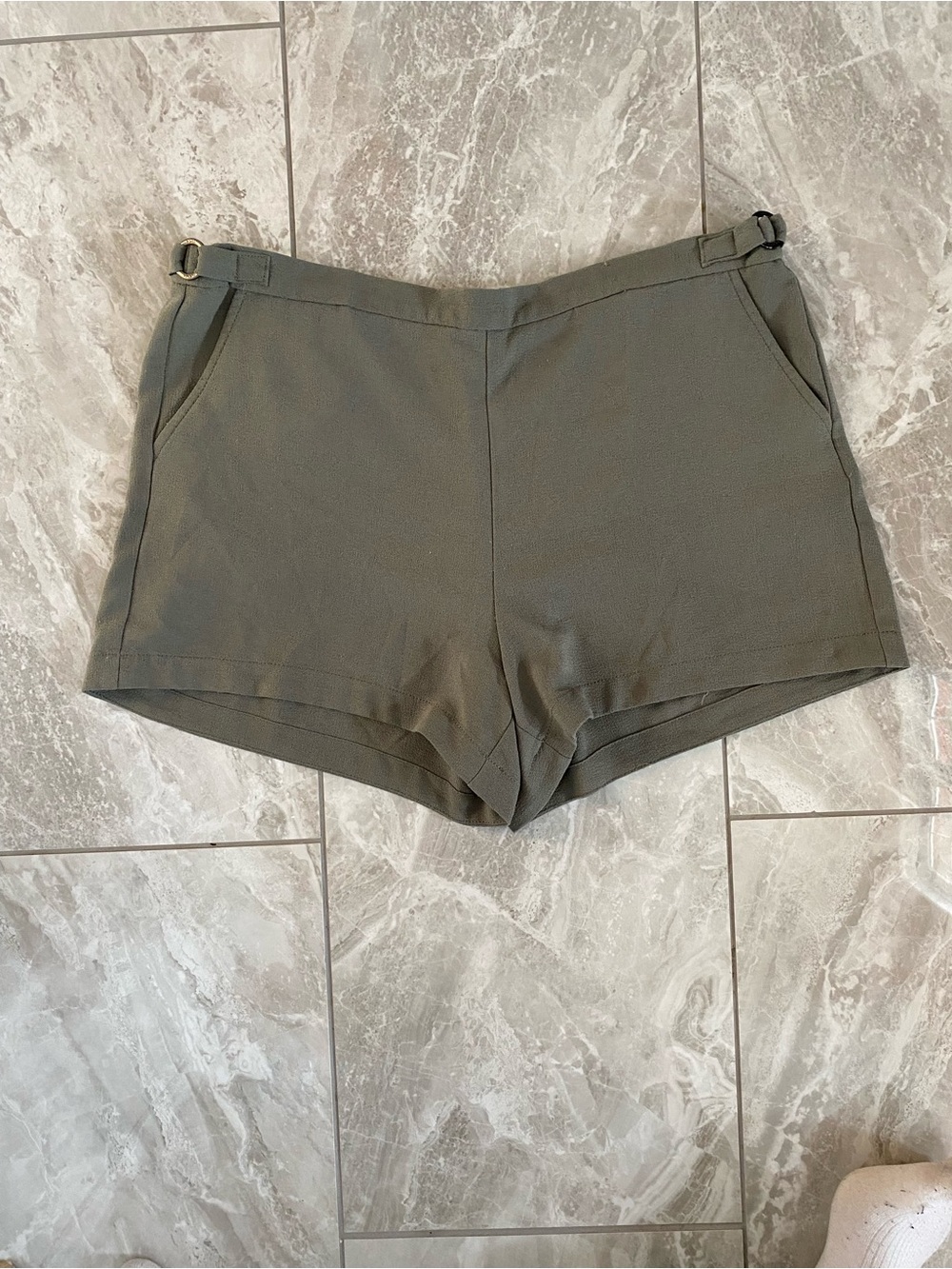 Calvin Klein Short Size Large